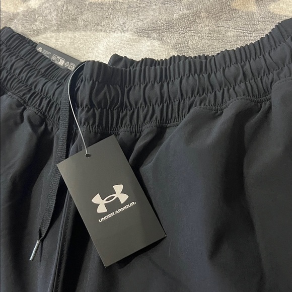 Under Armour Women's Rival Cargo Joggers - Picture 3 of 13